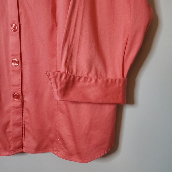 Dressbarn | 18 | 20 | Vibrant Button Up Blouse - Picture 2 of 10